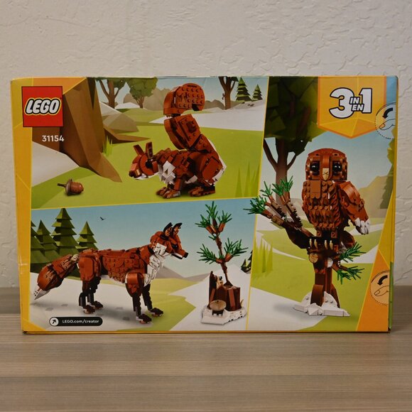 LEGO CREATOR: Forest Animals: Red Fox (31154) 3 in 1 - Picture 5 of 8